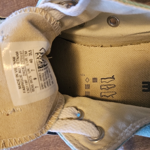 Converse ALL- Star women's size 9  mens 7 - Picture 3 of 5